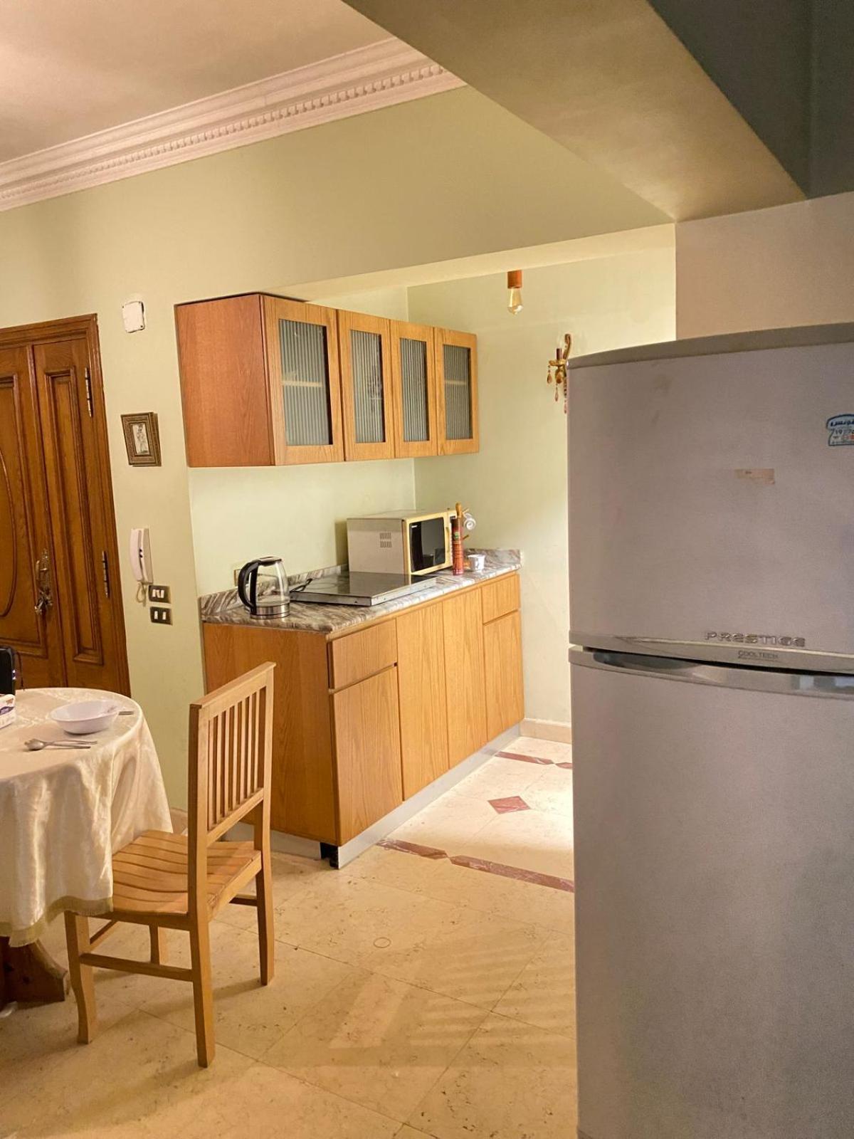 Cozy In Nasr City, Near Airport Appartement Le Caire