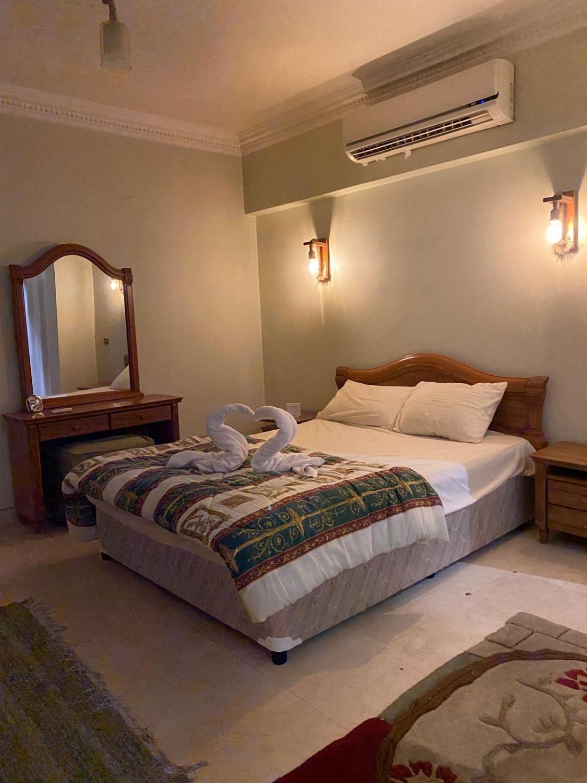 Apartment Cozy In Nasr City, Near Airport *